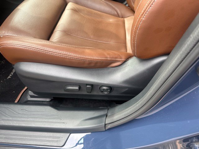 Used 2024 Subaru Outback Touring XT w/ Tech Package 2 AWD/4WD image 11