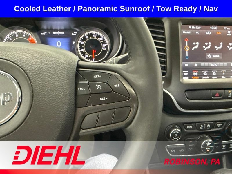 Used 2022 Jeep Cherokee Trailhawk w/ Sun, Sound & Nav Group AWD/4WD image 29