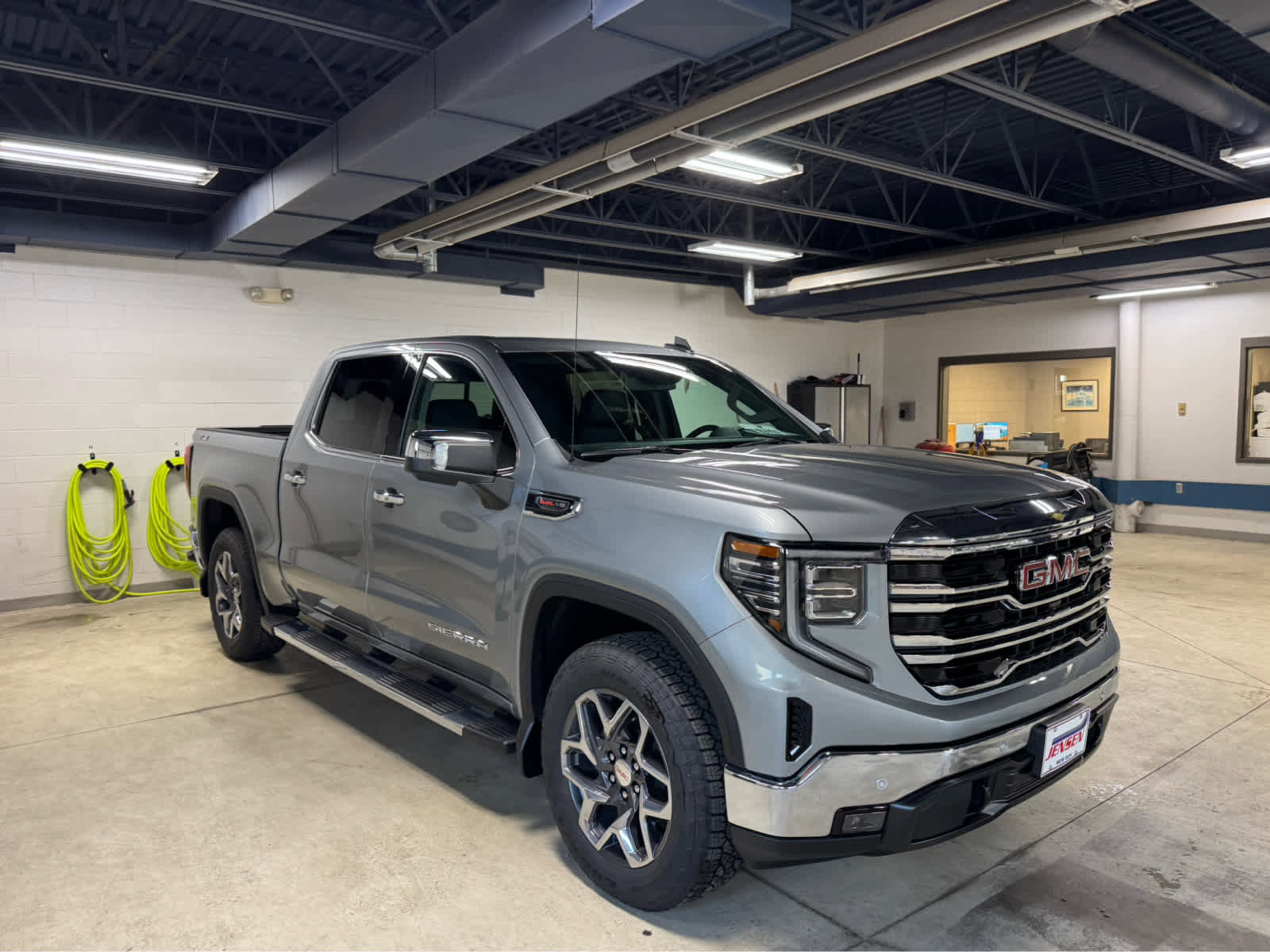 New 2026 GMC Sierra 1500 SLT w/ SLT Premium Plus Package image 3