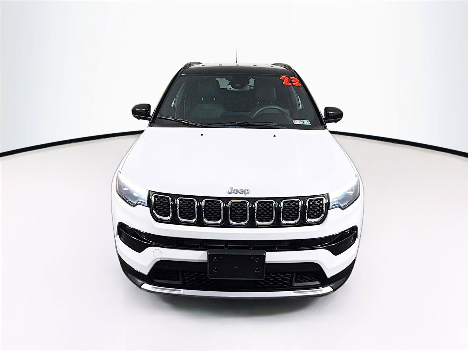 Used 2023 Jeep Compass Limited w/ Elite Group AWD/4WD image 13