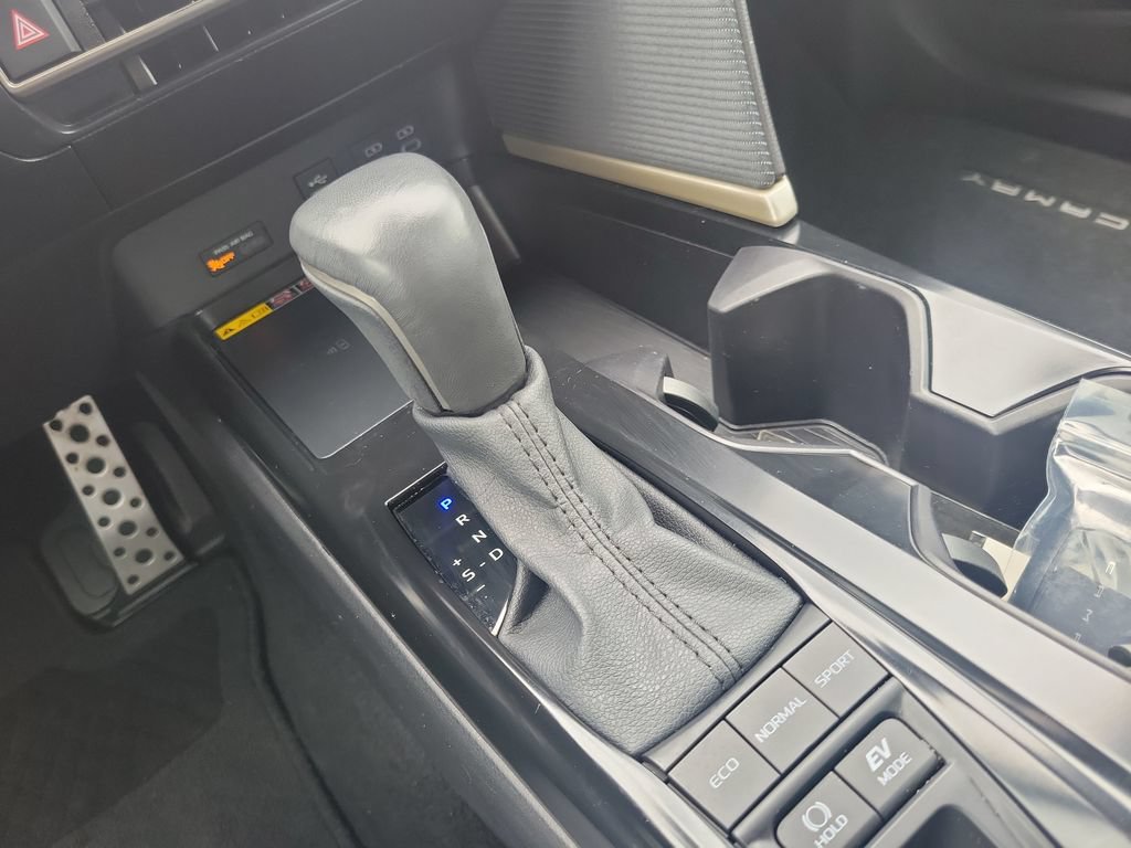 Certified 2025 Toyota Camry SE w/ Convenience Package AWD/4WD image 28