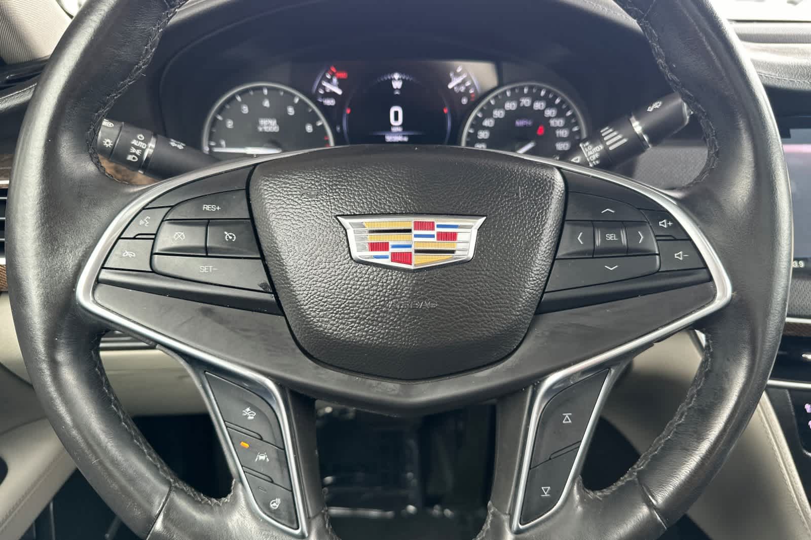 Used 2017 Cadillac CT6 Luxury RWD image 25