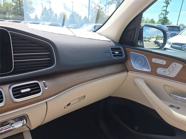 Used 2021 Mercedes-Benz GLS 580 4MATIC image 25