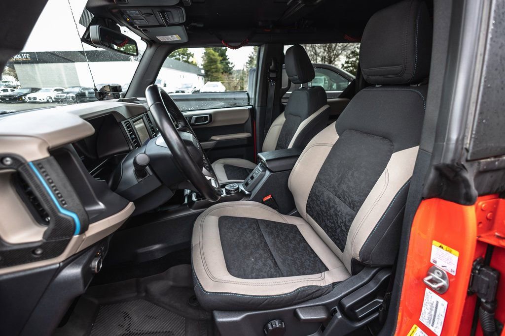 Used 2022 Ford Bronco Wildtrak image 24