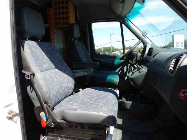 Used 2004 Dodge Sprinter 2500 w/ Cargo Group I RWD image 14
