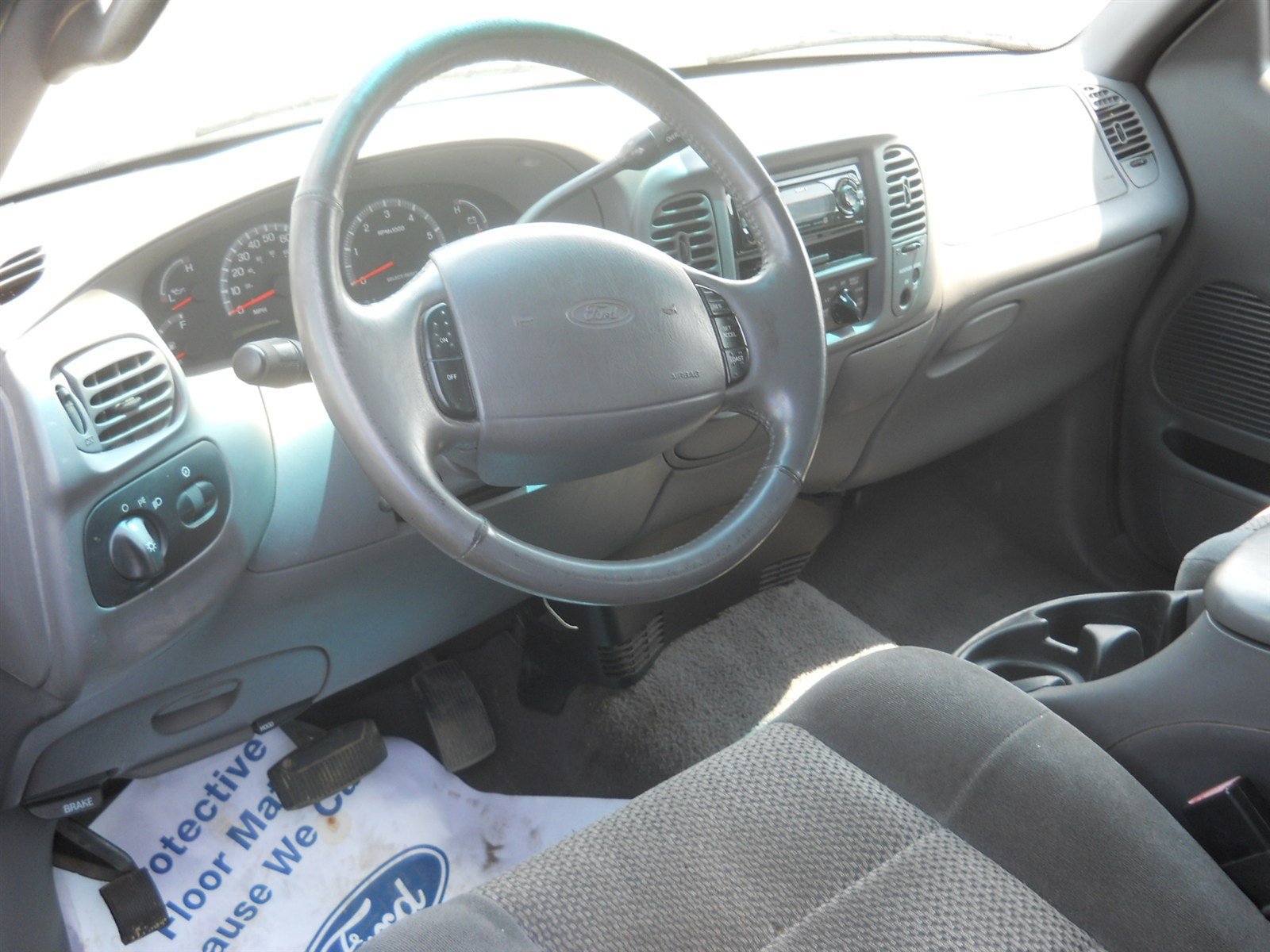 Used 2001 Ford F150 XLT image 7