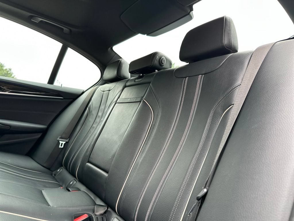 Used 2019 BMW 530i xDrive w/ Convenience Package AWD/4WD image 23