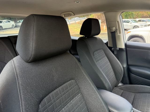 Used 2023 Honda HR-V LX image 29