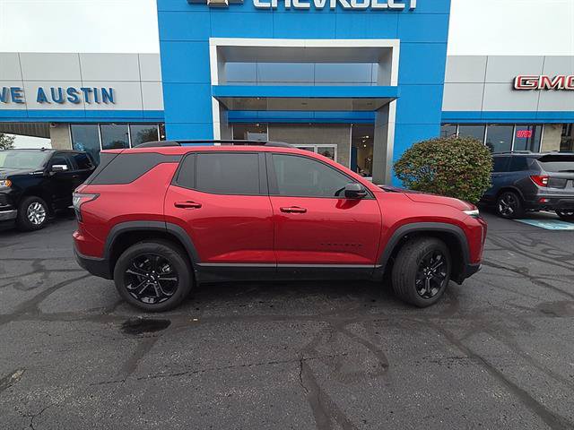 Used 2025 Chevrolet Equinox LT w/ Safety and Technology Package FWD image 4