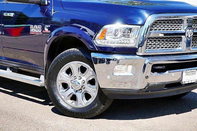 Used 2017 RAM 3500 Laramie w/ Convenience Group RWD image 4