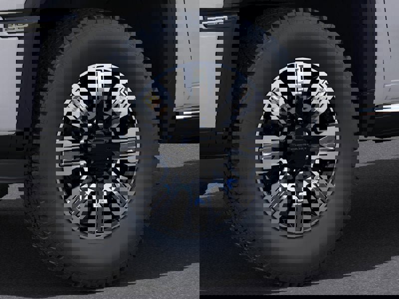 New 2025 GMC Sierra 2500 Denali w/ Denali Reserve Package AWD/4WD image 9