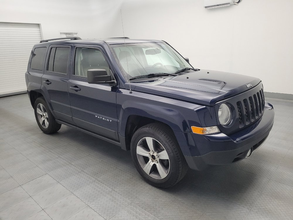 Used 2017 Jeep Patriot High Altitude AWD/4WD image 11