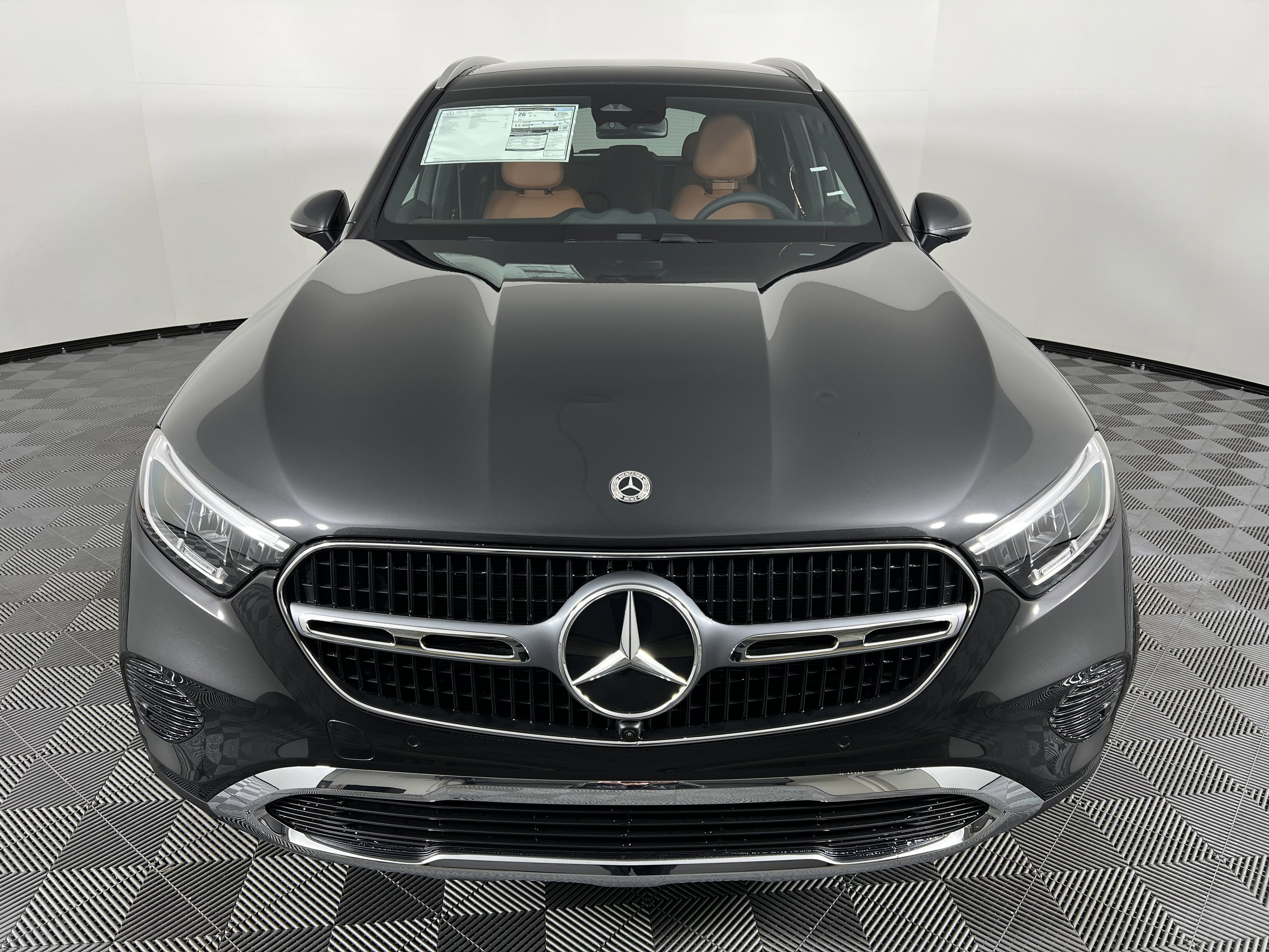 Used 2026 Mercedes-Benz GLC 300 4MATIC image 5