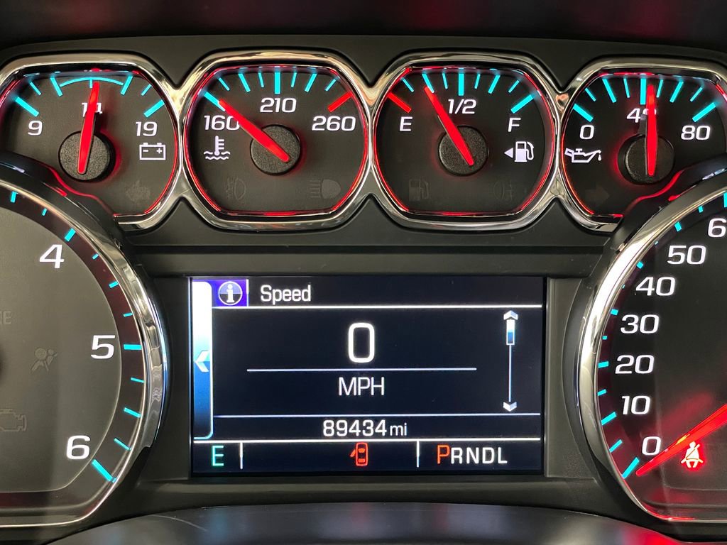 Used 2018 Chevrolet Silverado 1500 LT w/ All Star Edition image 29