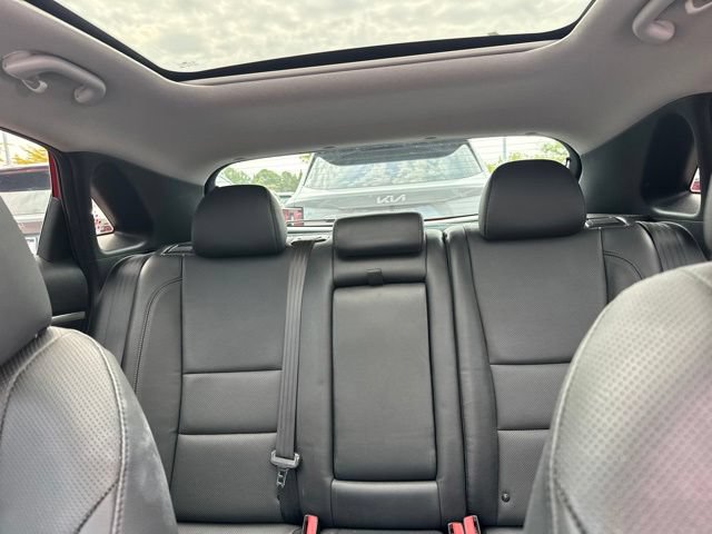 Used 2015 Hyundai Elantra GT w/ Option Group 03 FWD image 9