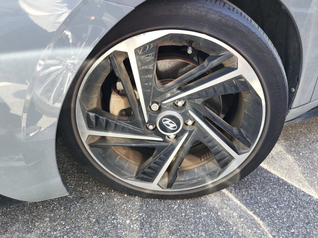 Used 2022 Hyundai Elantra N Line FWD image 9