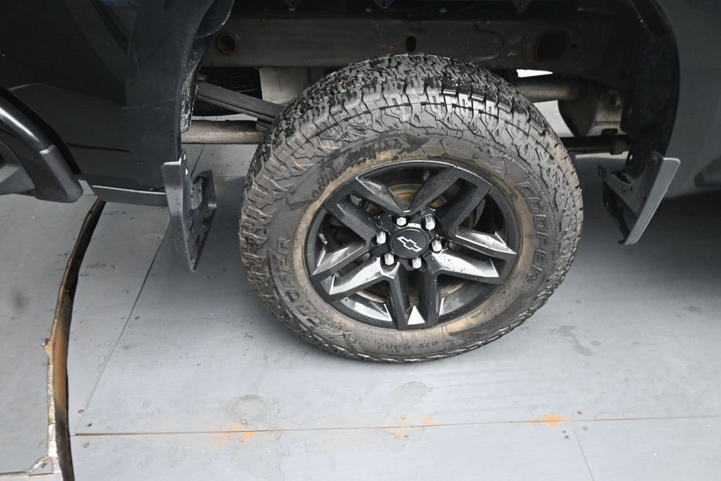 Used 2021 Chevrolet Silverado 1500 LT Trail Boss AWD/4WD image 10
