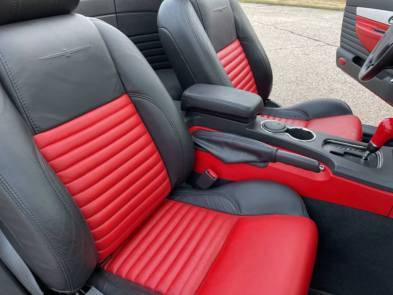 Used 2002 Ford Thunderbird RWD image 7