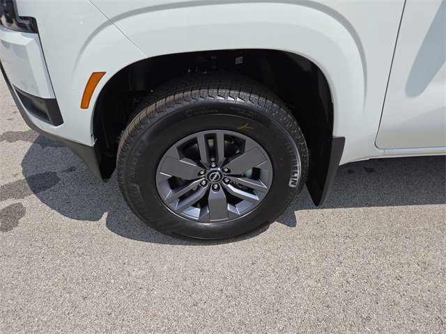 New 2025 Nissan Frontier SV image 31