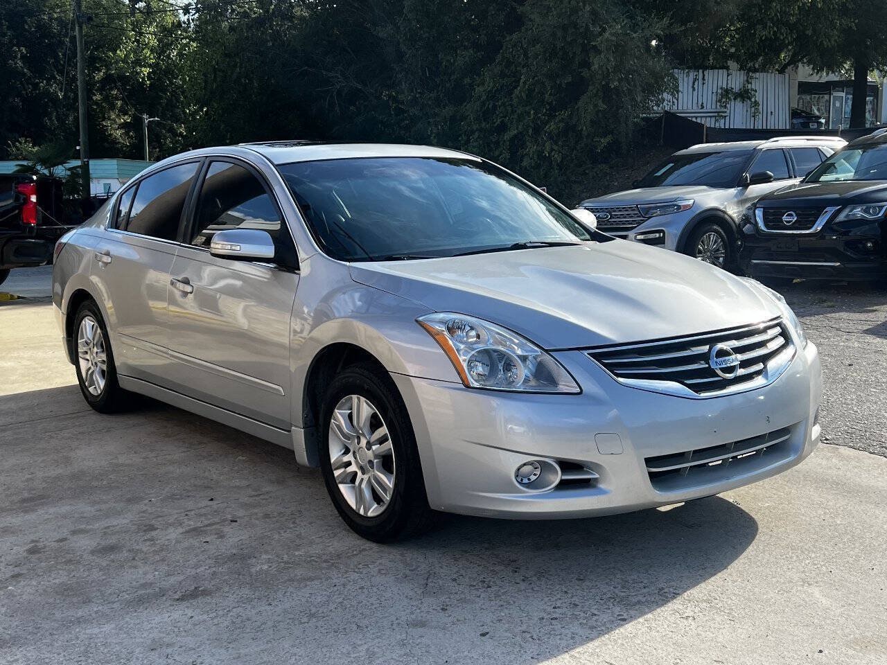 Used 2012 Nissan Altima 2.5 SL w/ 2.5SL Pkg FWD image 8