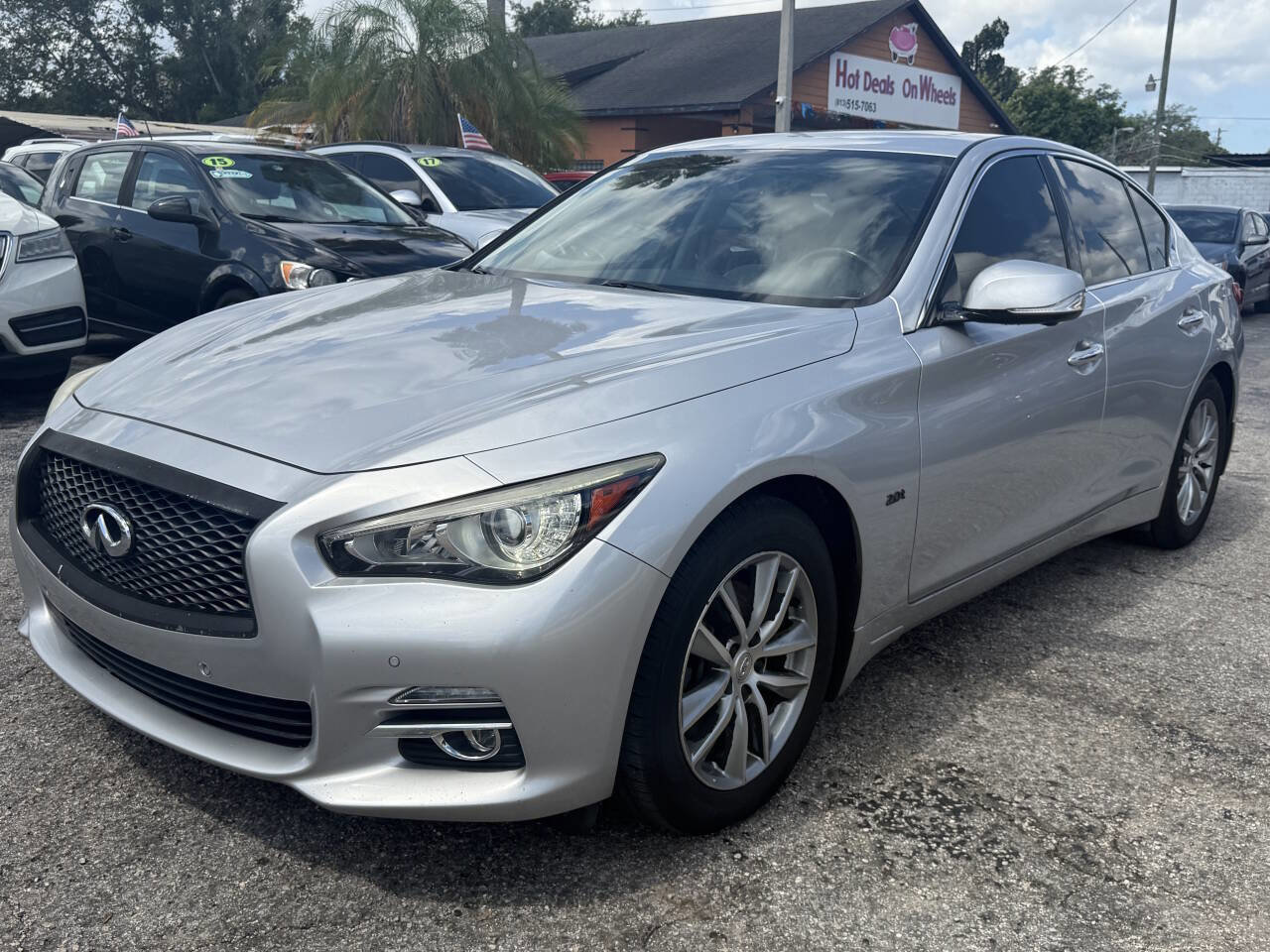 Used 2017 INFINITI Q50 Premium w/ 2.0T Premium Plus Package