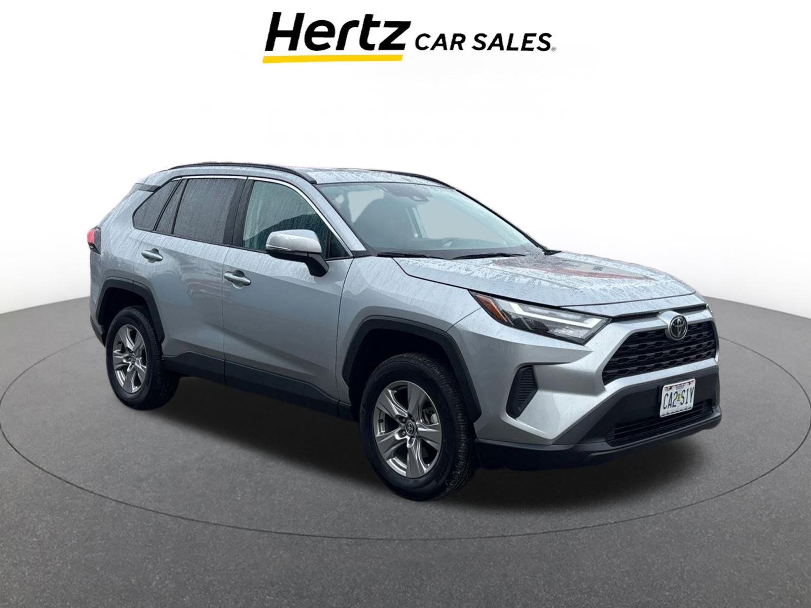 Used 2025 Toyota RAV4 XLE image 1