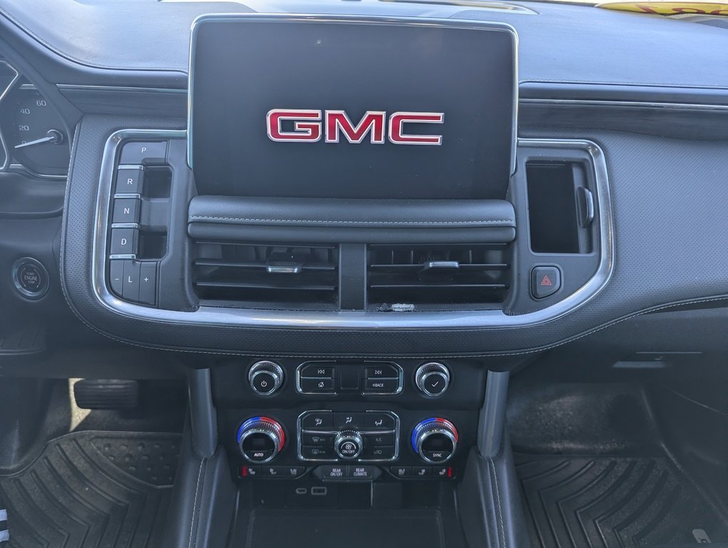 Used 2021 GMC Yukon XL SLT image 33