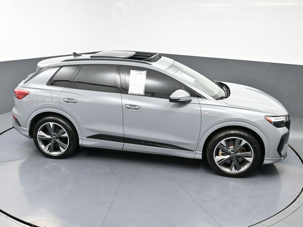 Used 2024 Audi Q4 e-tron Premium Plus w/ Premium Plus image 49