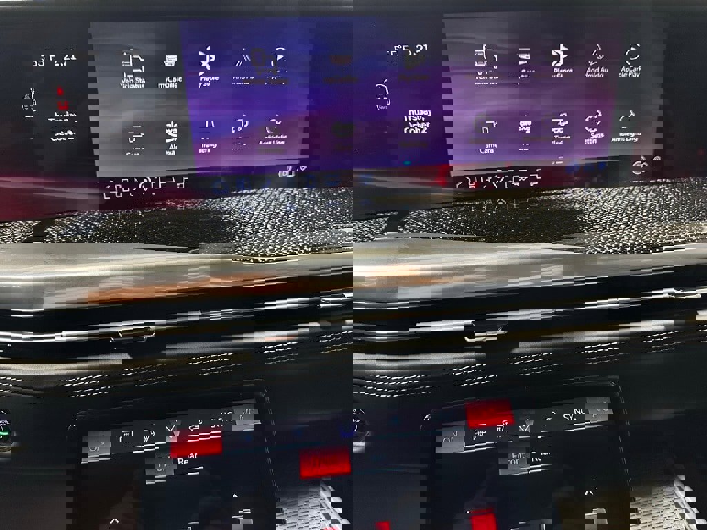 Used 2025 Cadillac Escalade V image 30