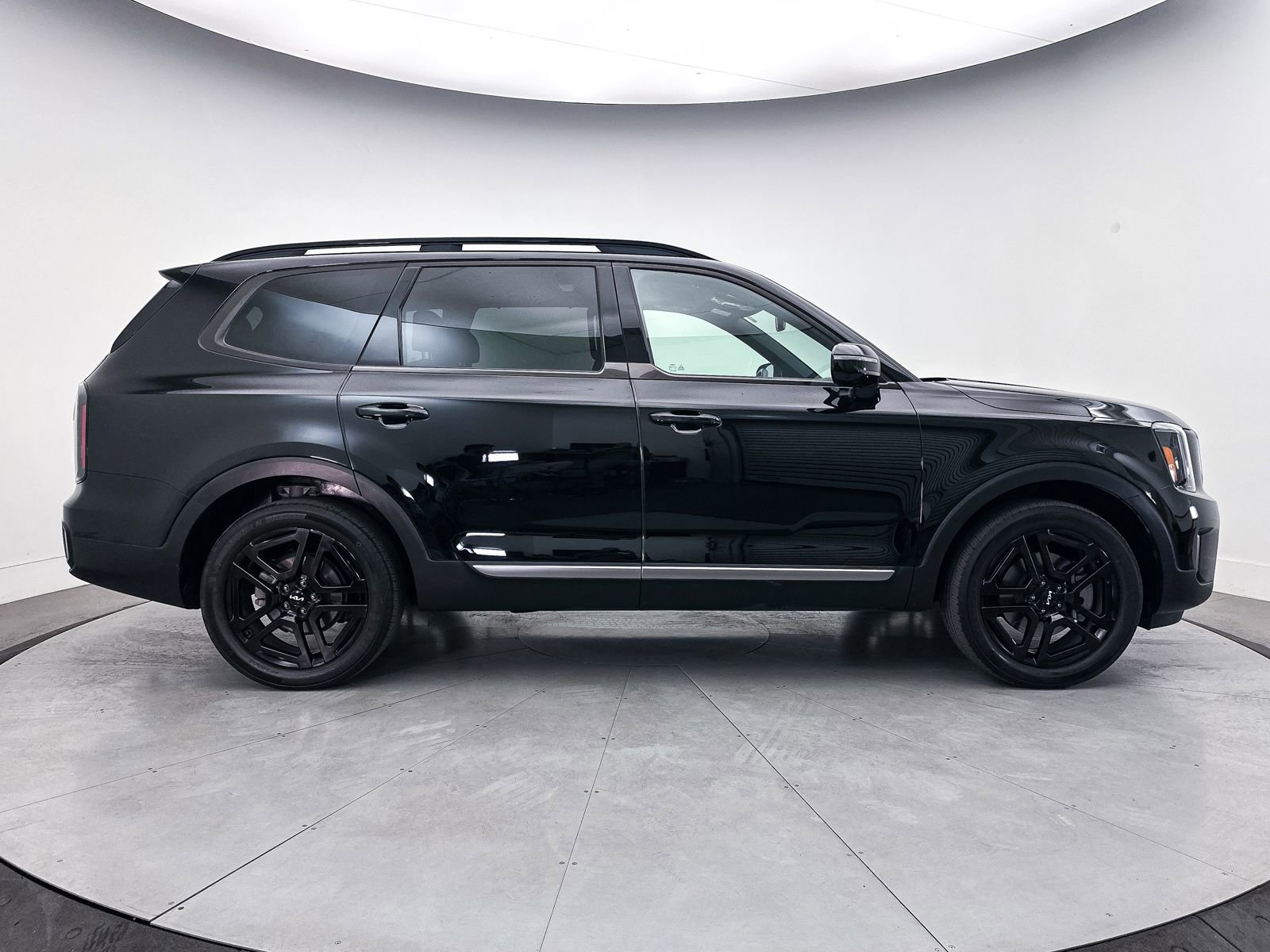 Certified 2023 Kia Telluride SX X-Line AWD/4WD image 46