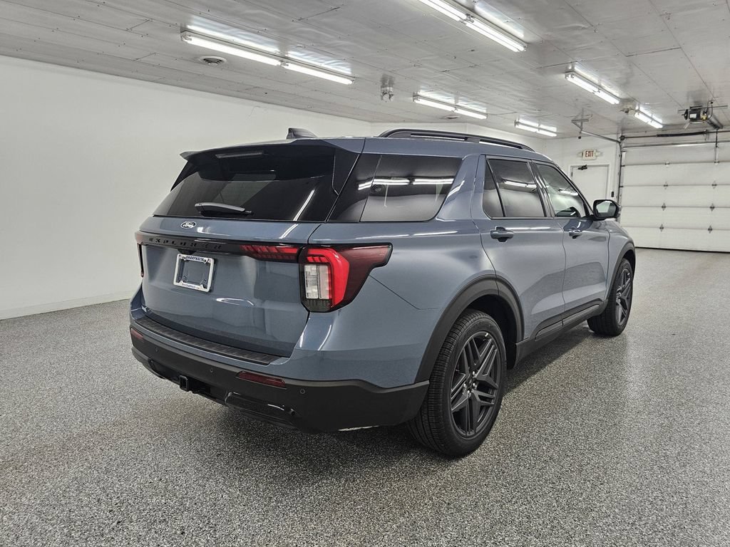 New 2027 Ford Explorer ST-Line w/ Premium Package AWD/4WD image 4
