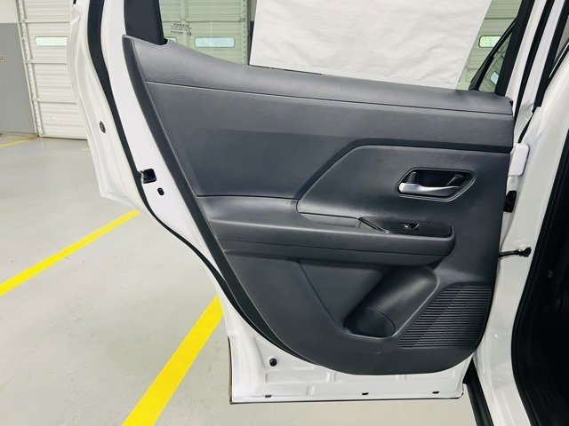 New 2026 Nissan Kicks SV image 25