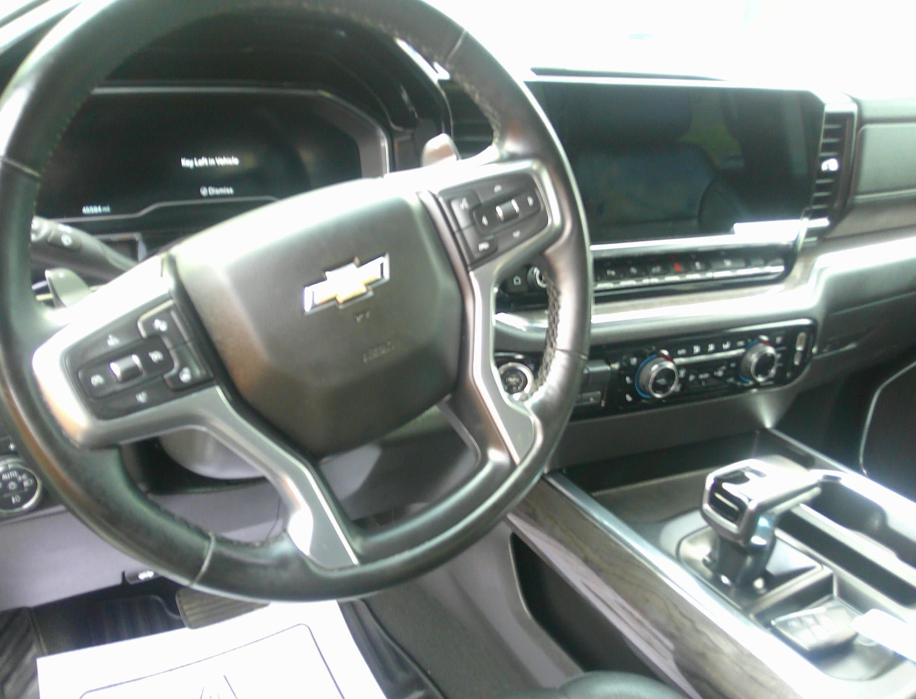 Used 2024 Chevrolet Silverado 1500 LTZ w/ LTZ Convenience Package II AWD/4WD image 10