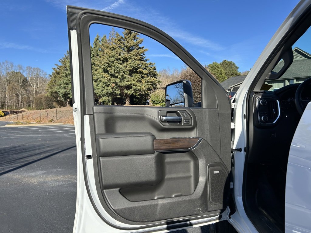 Used 2023 GMC Sierra 3500 SLT w/ SLT Premium Package image 56