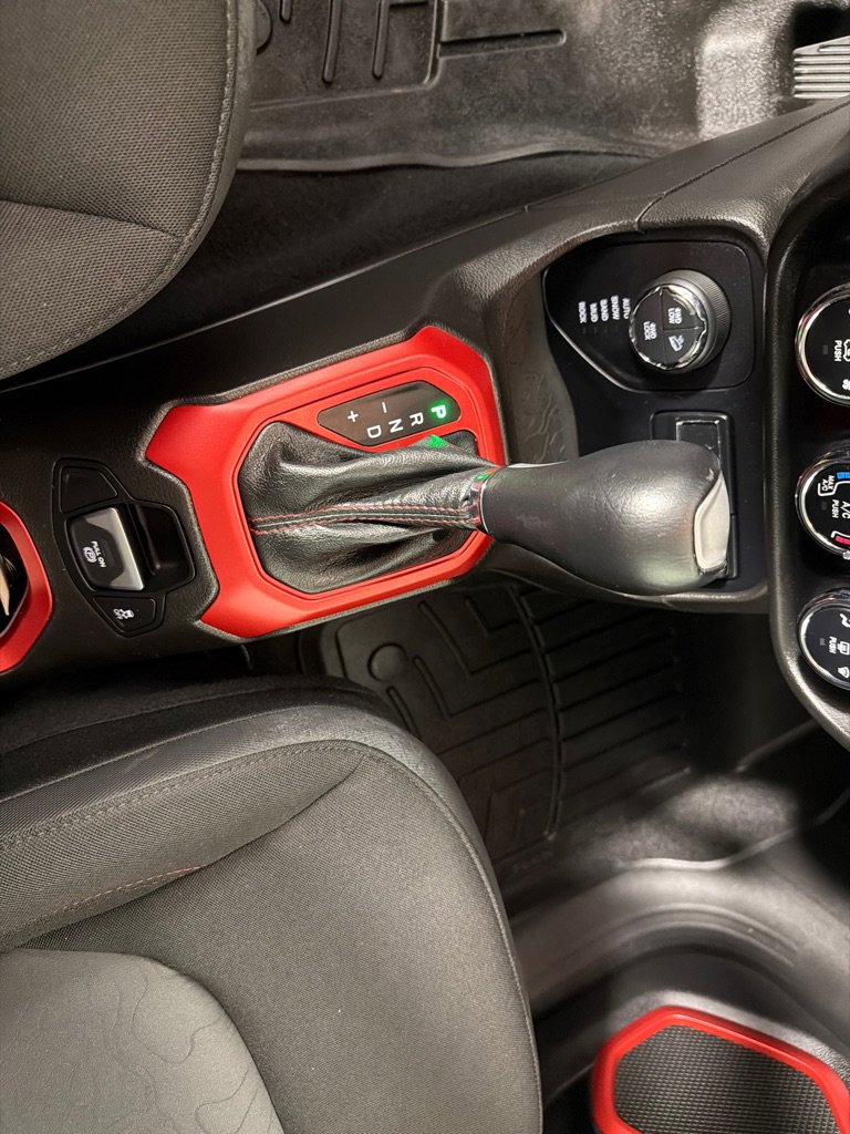 Used 2017 Jeep Renegade Trailhawk image 19