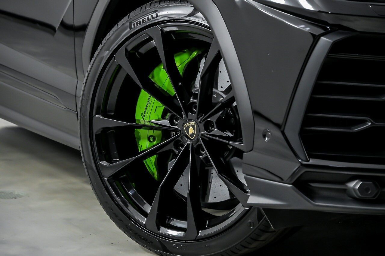 Used 2022 Lamborghini Urus image 4