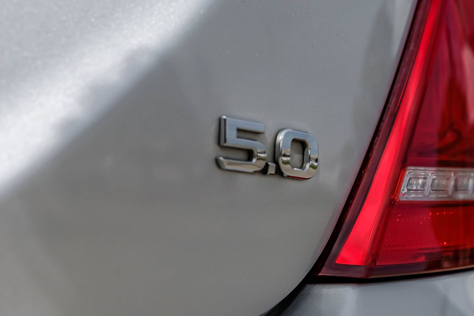 Used 2019 Genesis G90 5.0 Ultimate RWD image 60