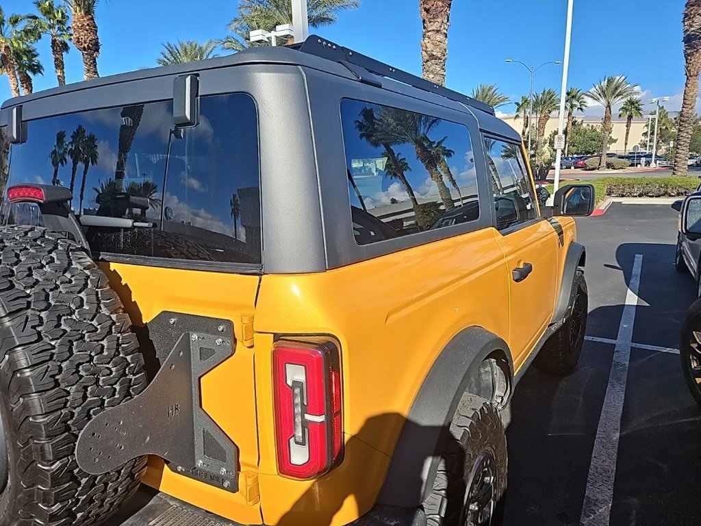 Used 2021 Ford Bronco Badlands image 2