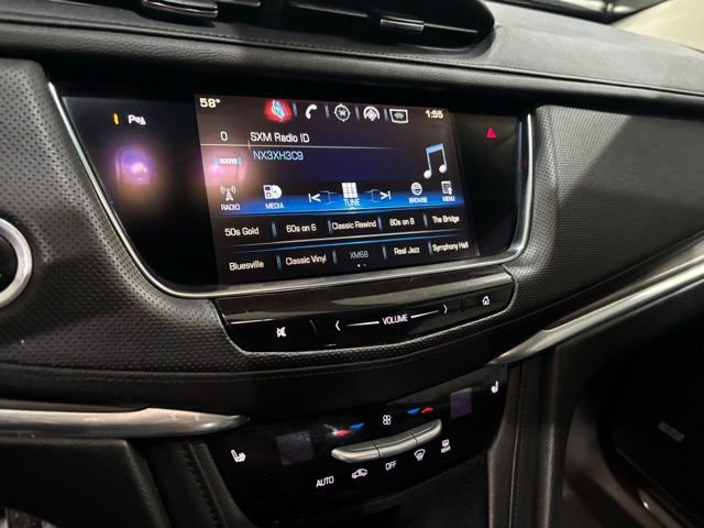 Used 2017 Cadillac XT5 Luxury w/ Driver Awareness Package AWD/4WD image 20
