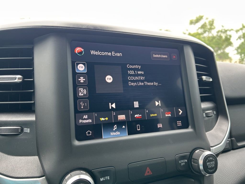 Used 2022 RAM 1500 Big Horn w/ Trailer Tow Group image 32