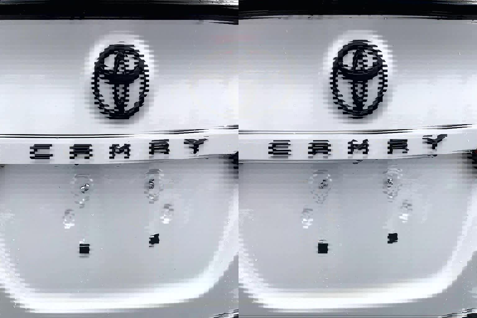 Used 2024 Toyota Camry XSE w/ Navigation Package image 30