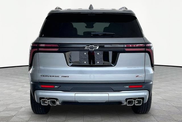 Used 2026 Chevrolet Traverse Z71 w/ Enhanced Driving Package AWD/4WD image 6