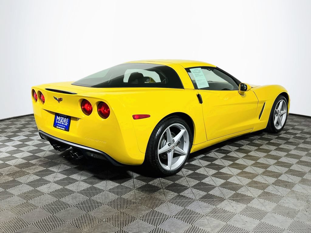 Used 2013 Chevrolet Corvette Coupe RWD image 7