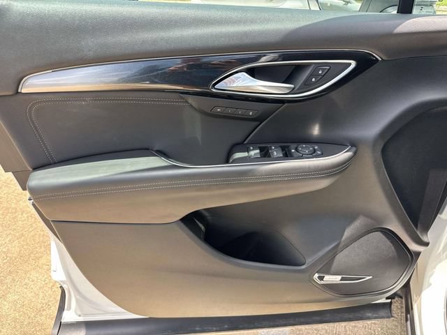 Used 2025 Buick Envision Preferred AWD/4WD image 25