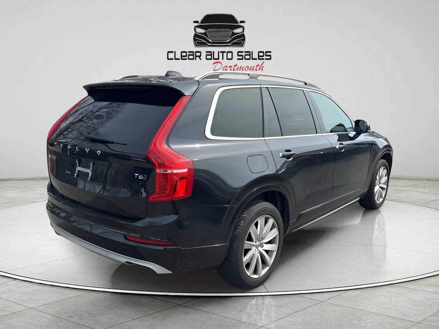Used 2016 Volvo XC90 T6 Momentum AWD/4WD image 4