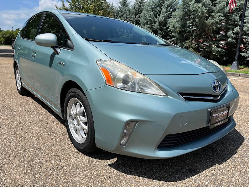 Used 2013 Toyota Prius V Three FWD image 31
