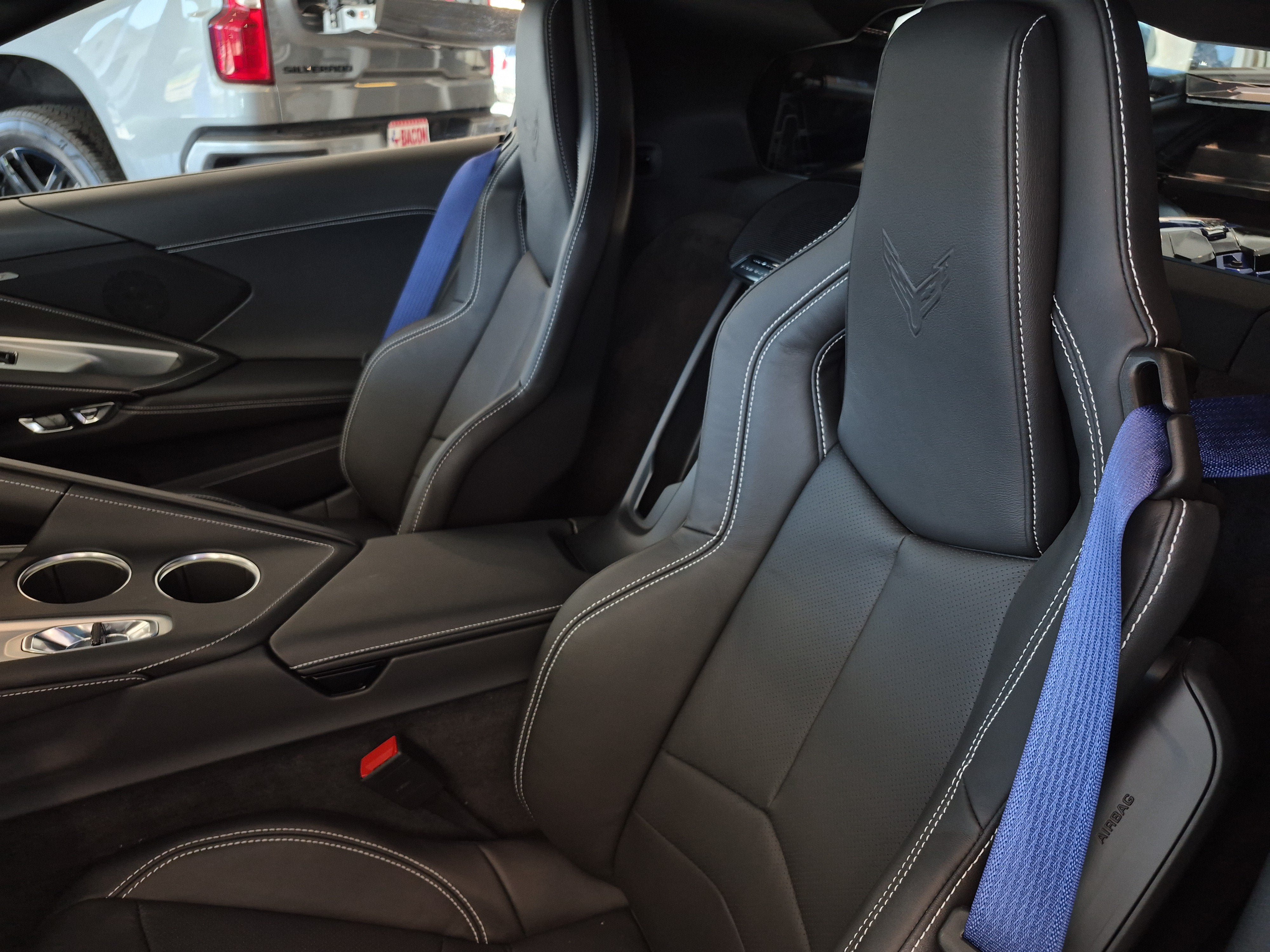 New 2027 Chevrolet Corvette Stingray Coupe w/ Z51 Performance Package RWD image 12
