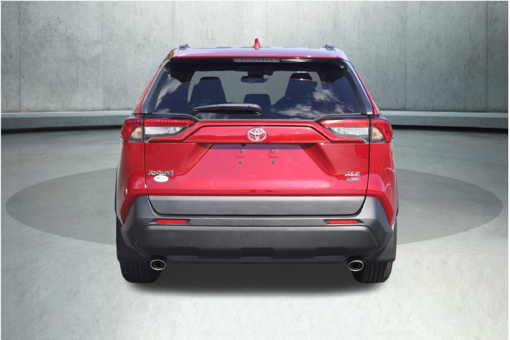 Used 2023 Toyota RAV4 XLE w/ Convenience Package AWD/4WD image 11