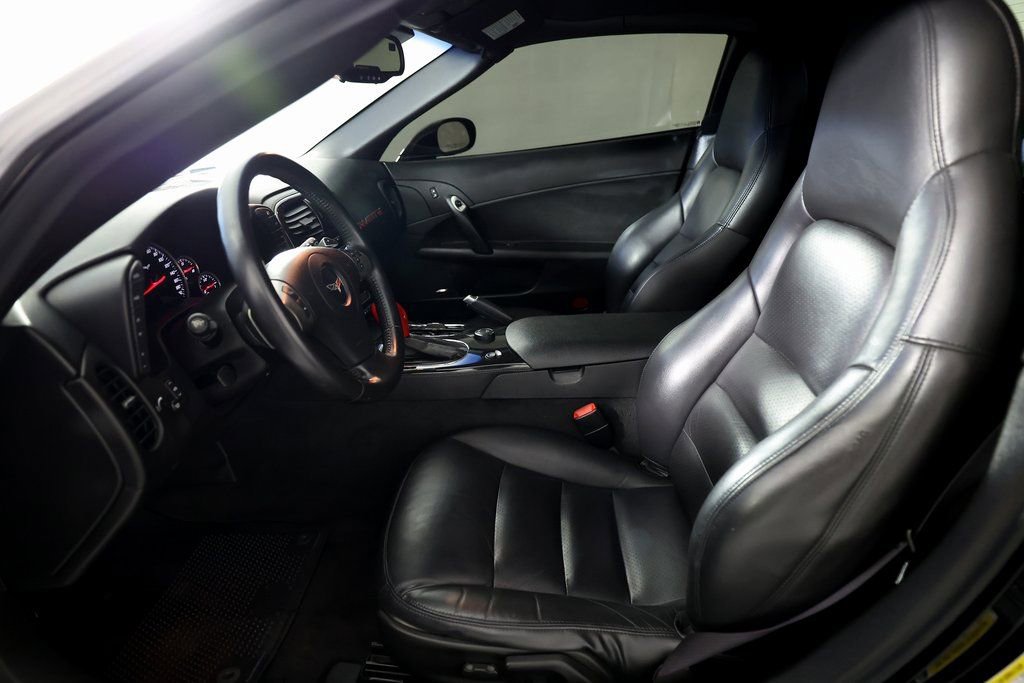 Used 2010 Chevrolet Corvette Convertible w/ Preferred Equipment Group image 11