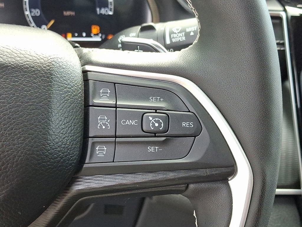 Certified 2024 Jeep Grand Cherokee L Altitude AWD/4WD image 23